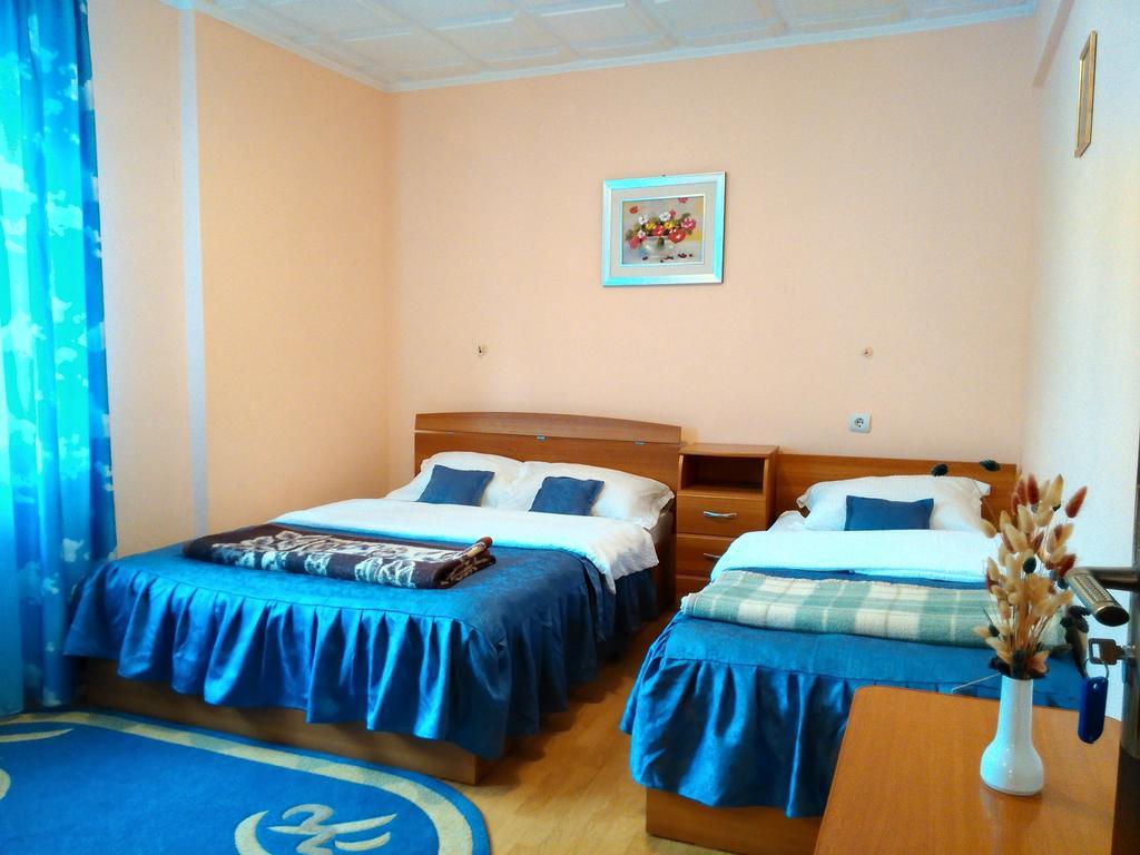Vila Marcela Buşteni Rom bilde